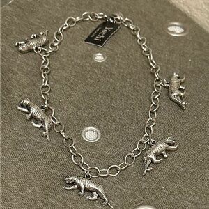 Nwt Yochi Tiger Link Chain necklaces. 18”